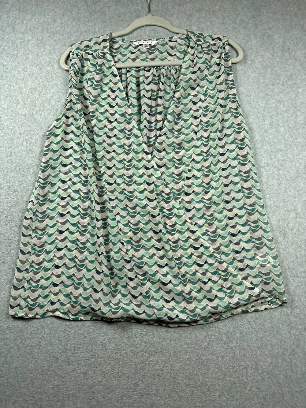 Cabi Wrap Blouse Top Women's Large Green Bird Printed Sheer Sleeveless V-Neck